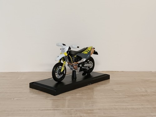 Husqvarna 701 supermotard 2023 - 701,